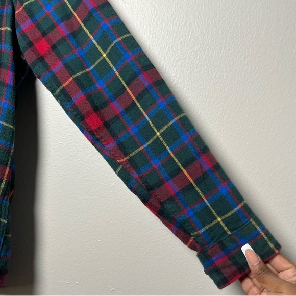 LL Bean Women's Scotch‎ Plaid Flannel Shirt Medium Green Red Relaxed Cabincore - Picture 5 of 9